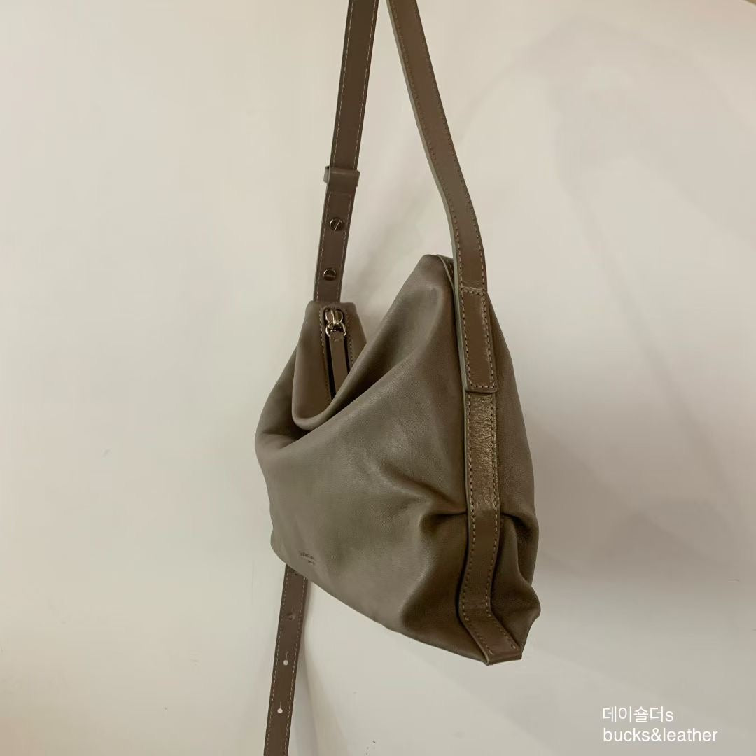 Bucks & Leather Causal-chic Shoulder & Crossbody Bag - Small
