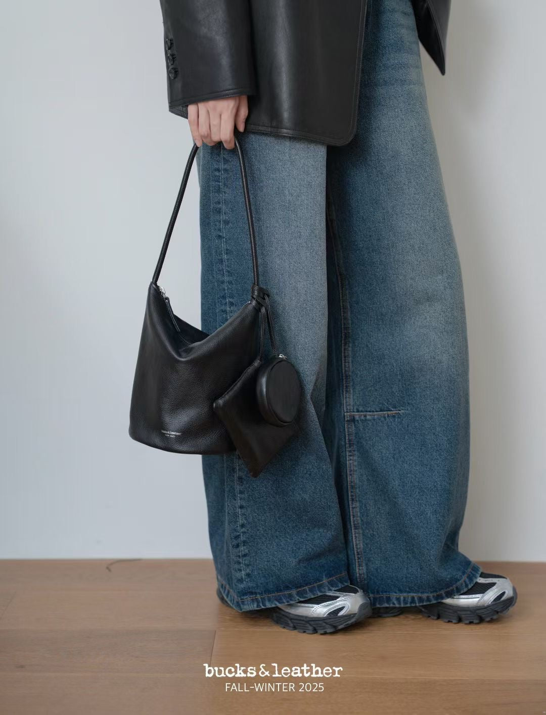 Bucks & Leather Classic Bucket bag