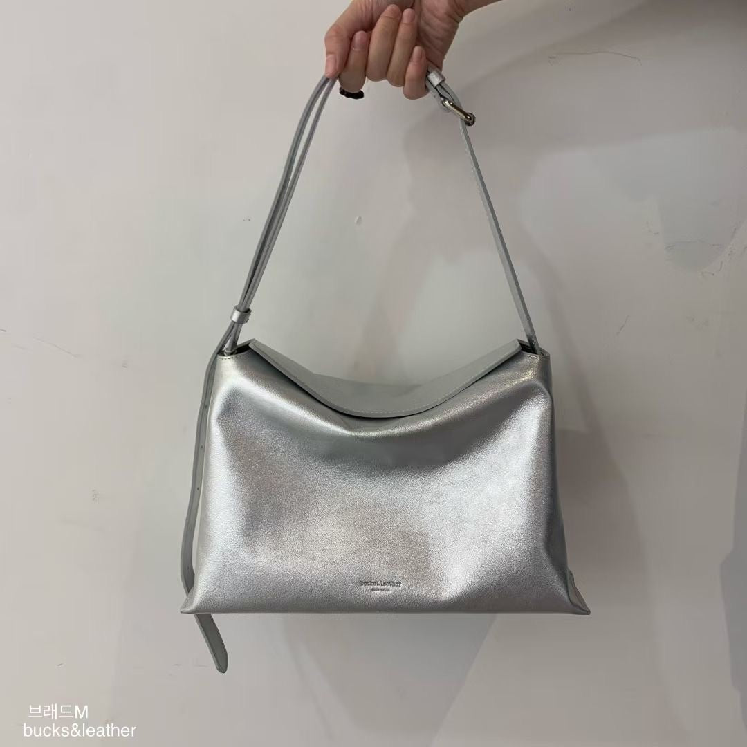 Bucks & leather Large Pillow Bag