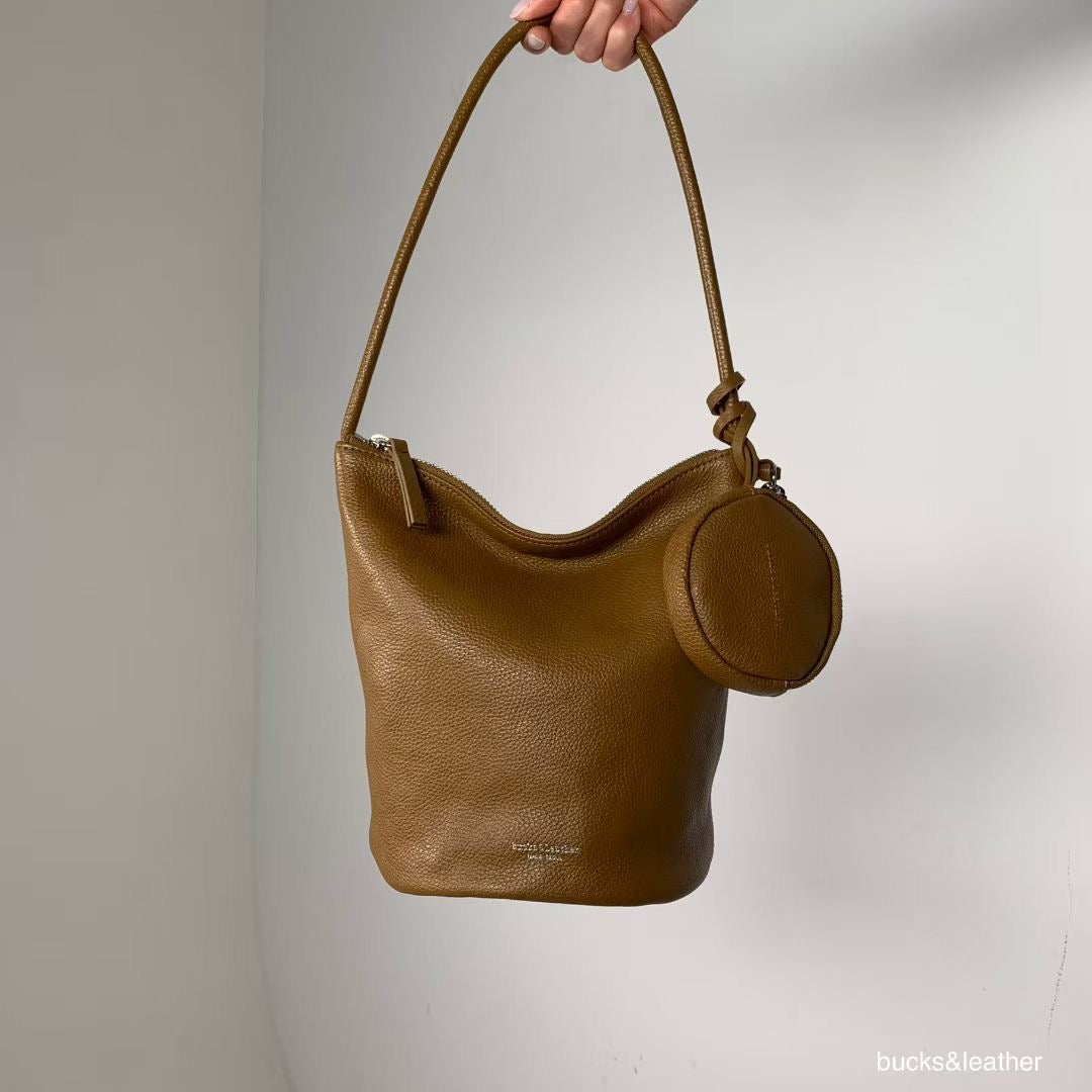 Bucks & Leather Classic Bucket bag